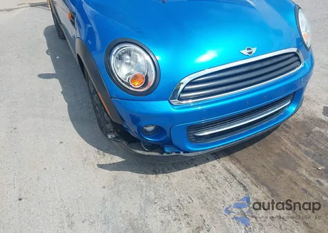 2012 Mini Cooper из США, поврежденный, VIN WMWSU3C54CT367828